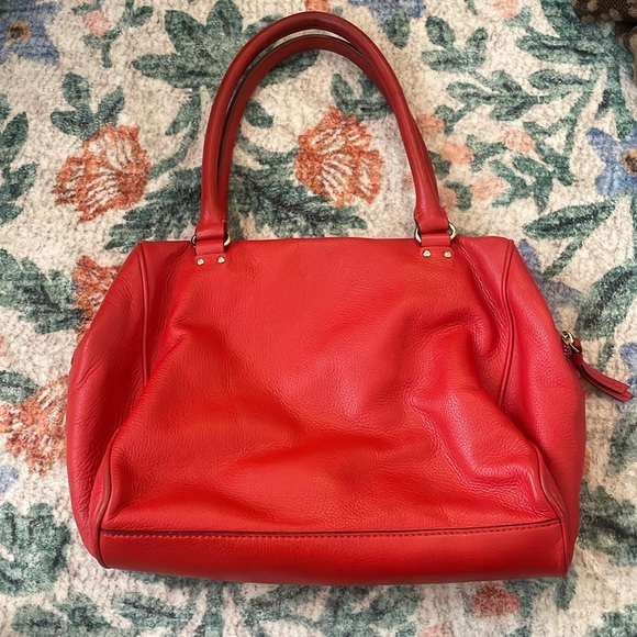 Red Kate Spade handbag - Picture 2 of 5